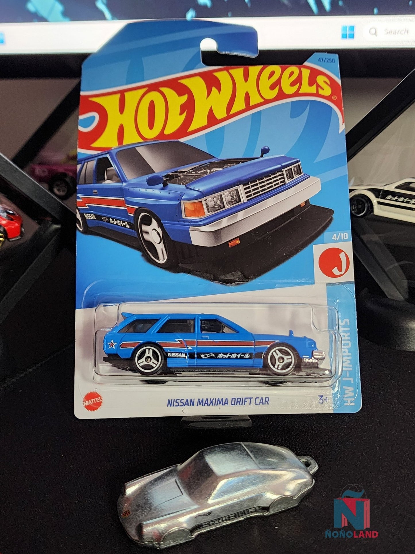 HotWheels Nissan Maxima Drift Car - ÑoñolandCR